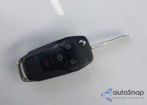 2013 Ford Fusion S z USA, uszkodzony, nr VIN 3FA6P0G7XDR249538